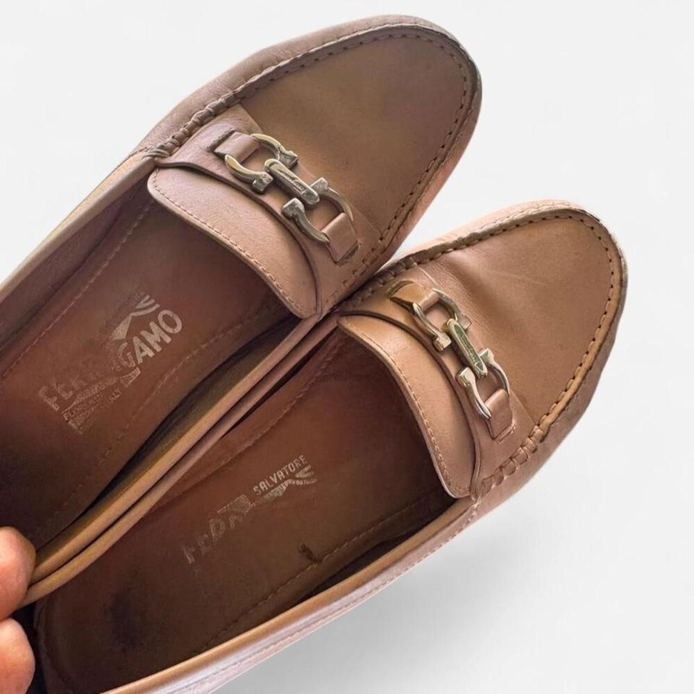 Salvatore-ferragamo Women's Tan and Pink Loafers